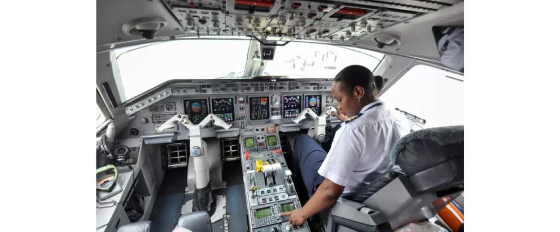Governo cria Academia de Ciências Aeronáuticas e reintroduz cursos de pilotos e assistente de bordo