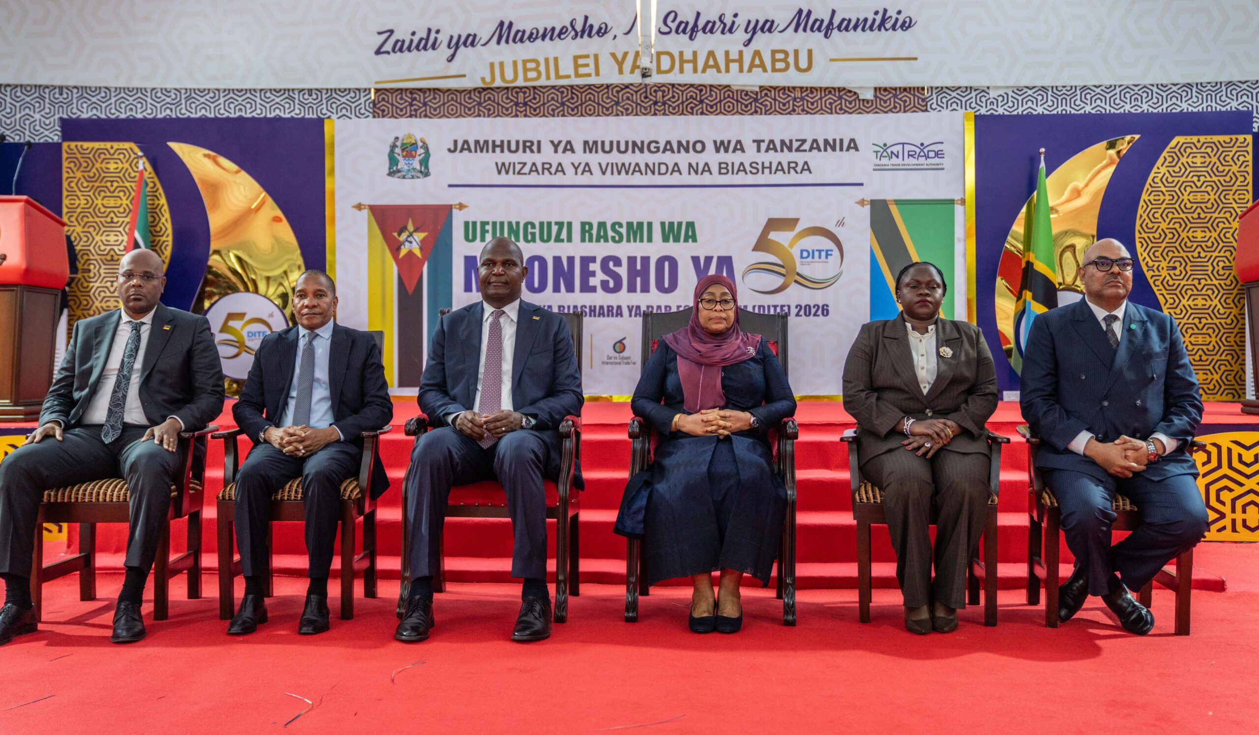 Chapo convida empresários a transformarem Moçambique e Tanzânia numa plataforma económica regional