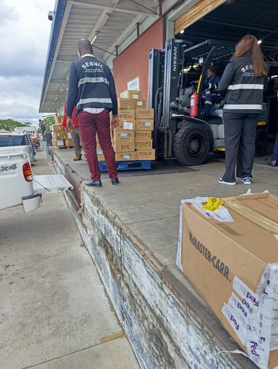 SERNIC apreende mais 1.4 toneladas de droga do Aeroporto de Maputo