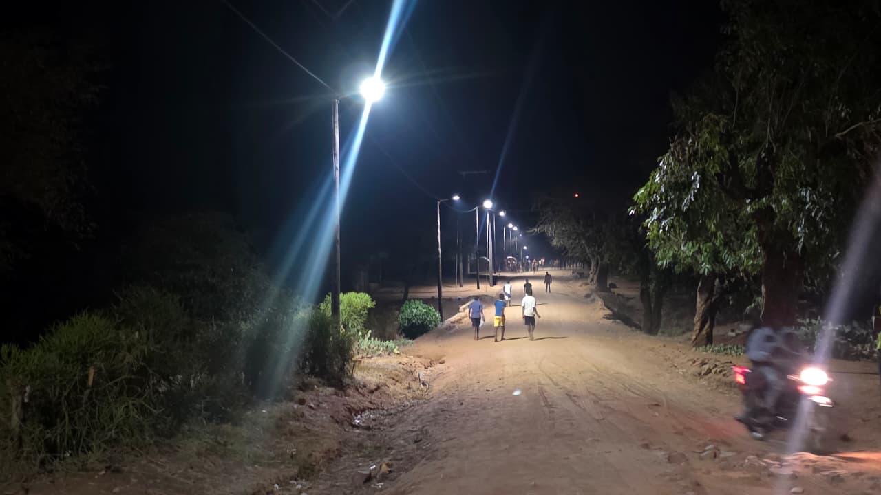 Posto administrativo de Mungari já está ligado à rede elétrica Nacional