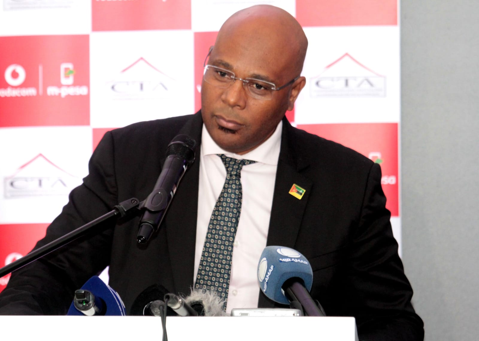 Governo prepara novas restrições na importação de produtos também produzidos em Moçambique